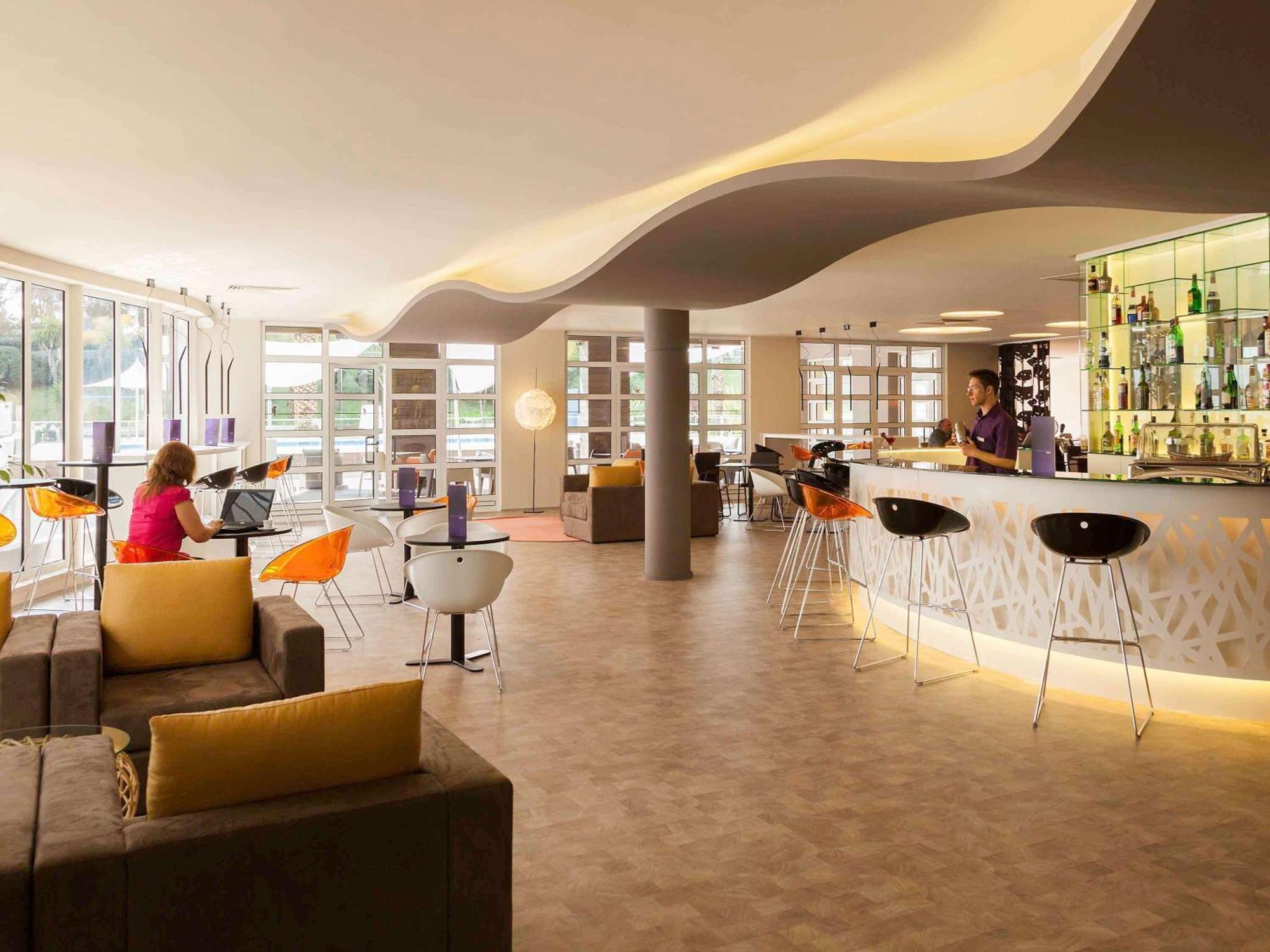 Novotel Setubal Exterior photo