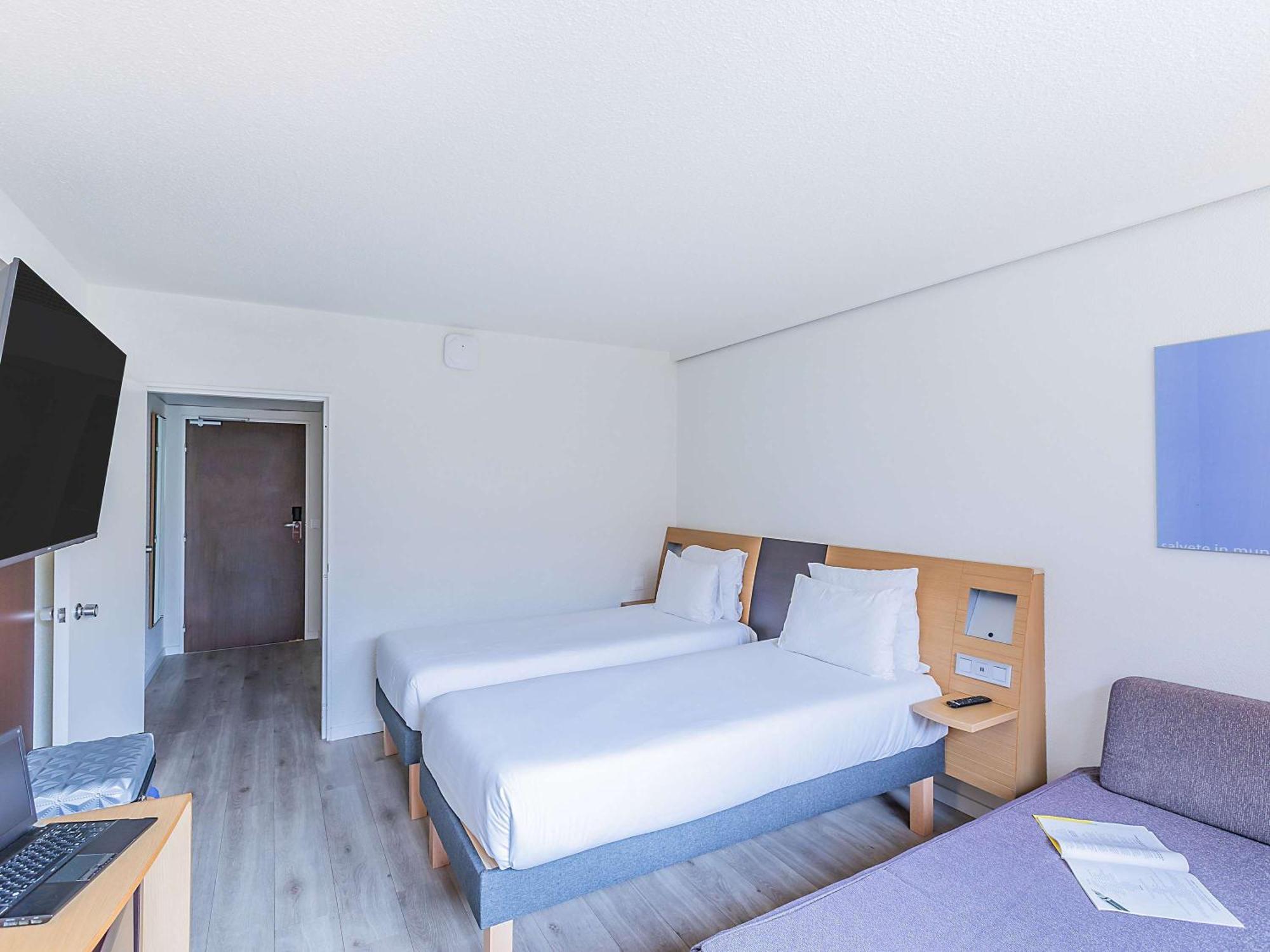 Novotel Setubal Exterior photo