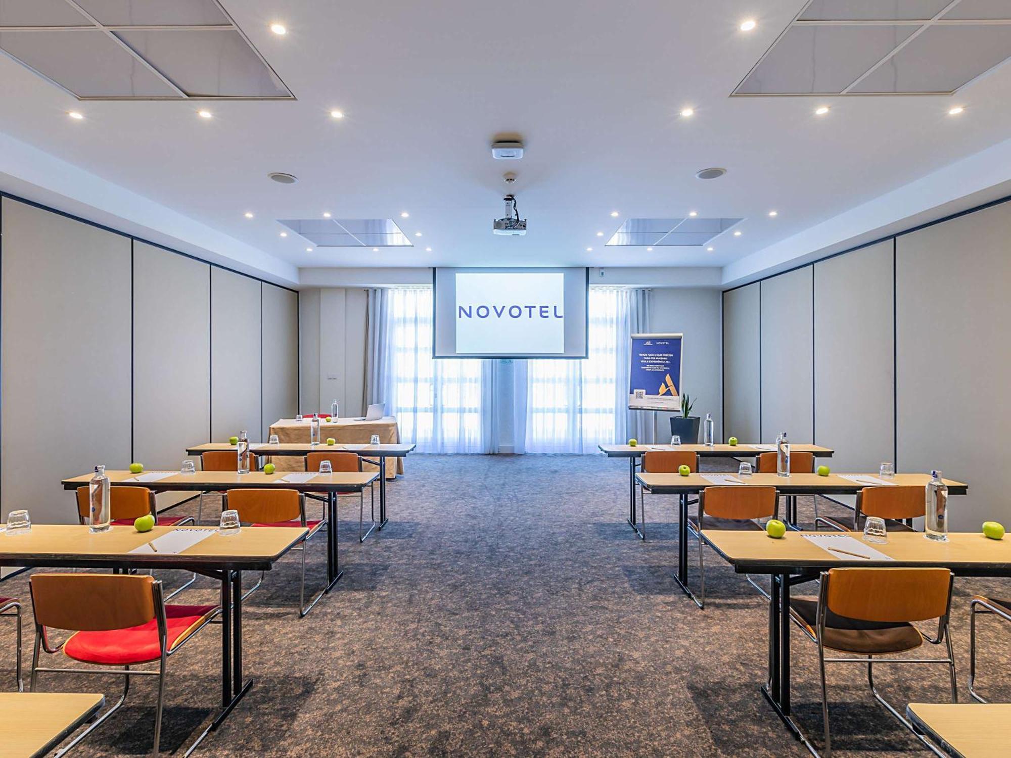 Novotel Setubal Exterior photo