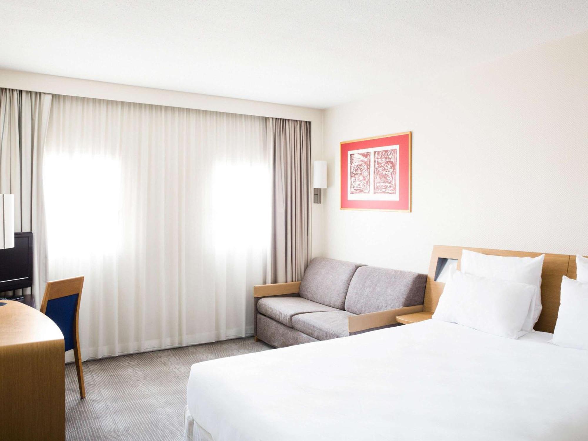 Novotel Setubal Exterior photo